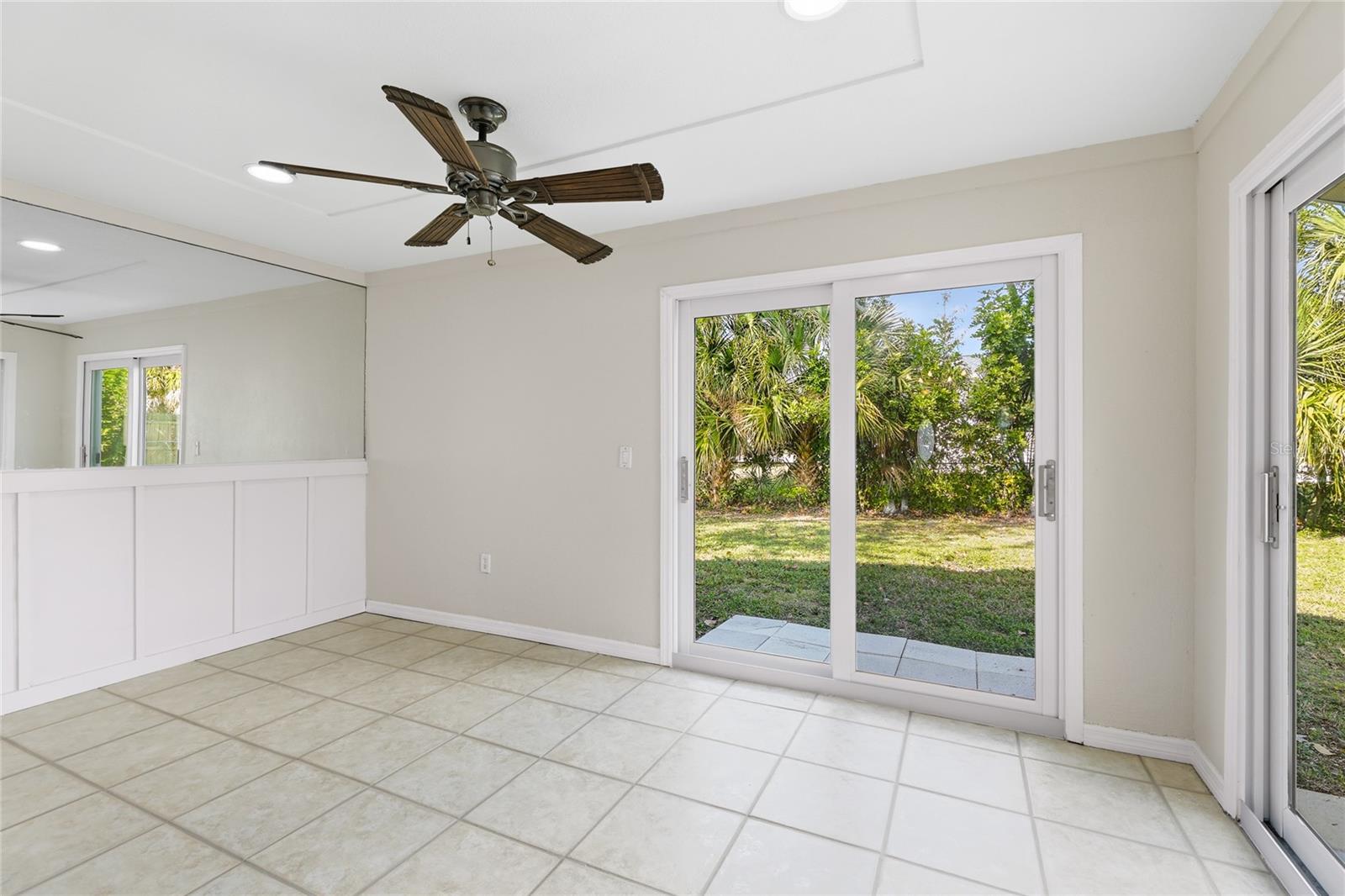 Image 14 of 28 For 2365 Spring Oaks Circle