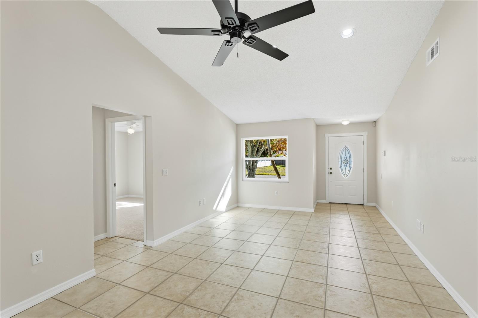 Image 8 of 28 For 2365 Spring Oaks Circle