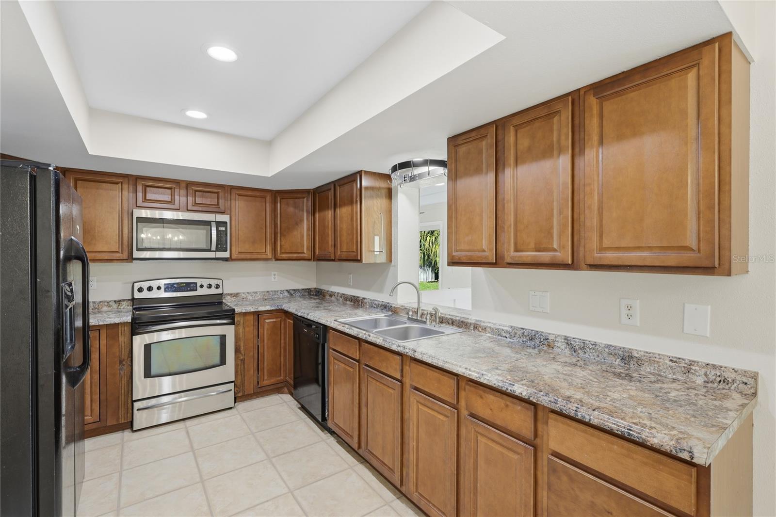 Image 9 of 28 For 2365 Spring Oaks Circle