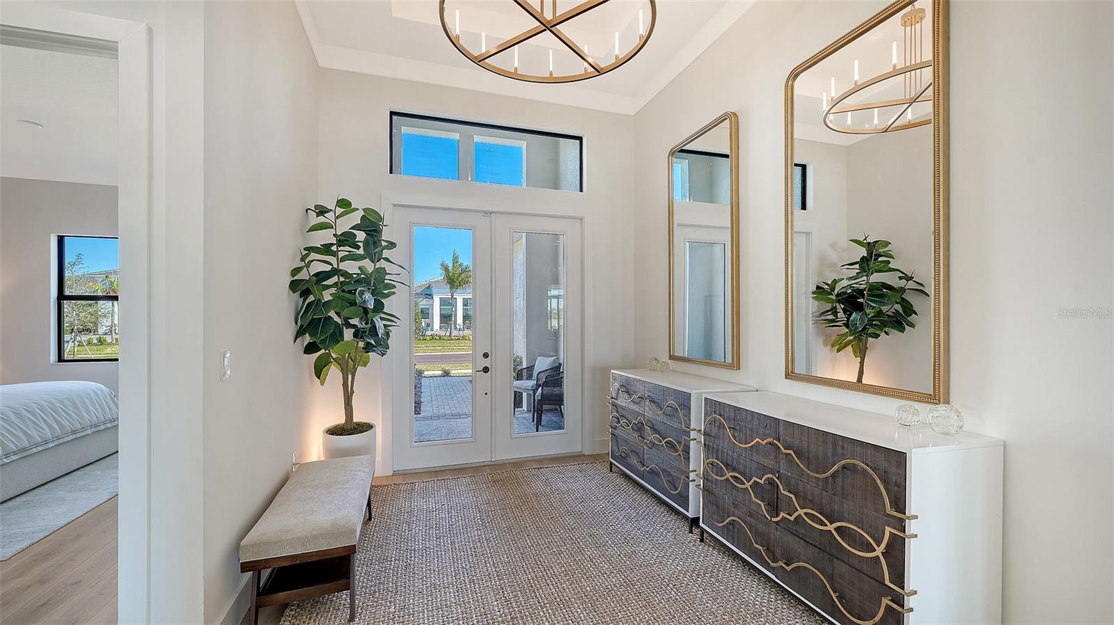 Listing photo id 9 for 4521 Mondrian Court