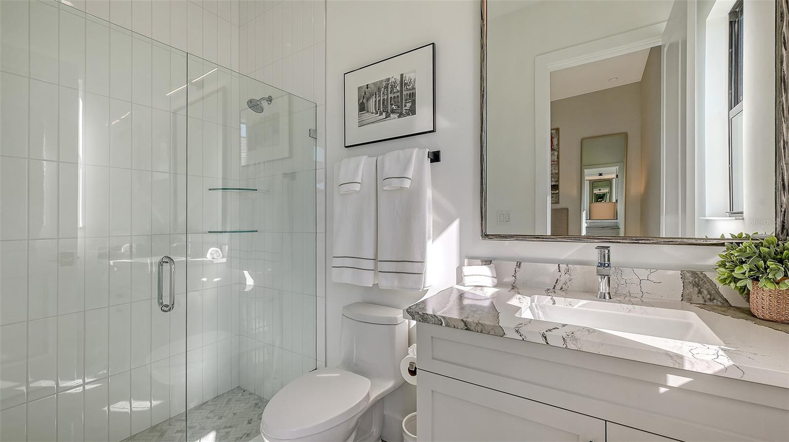 Listing photo id 51 for 4521 Mondrian Court