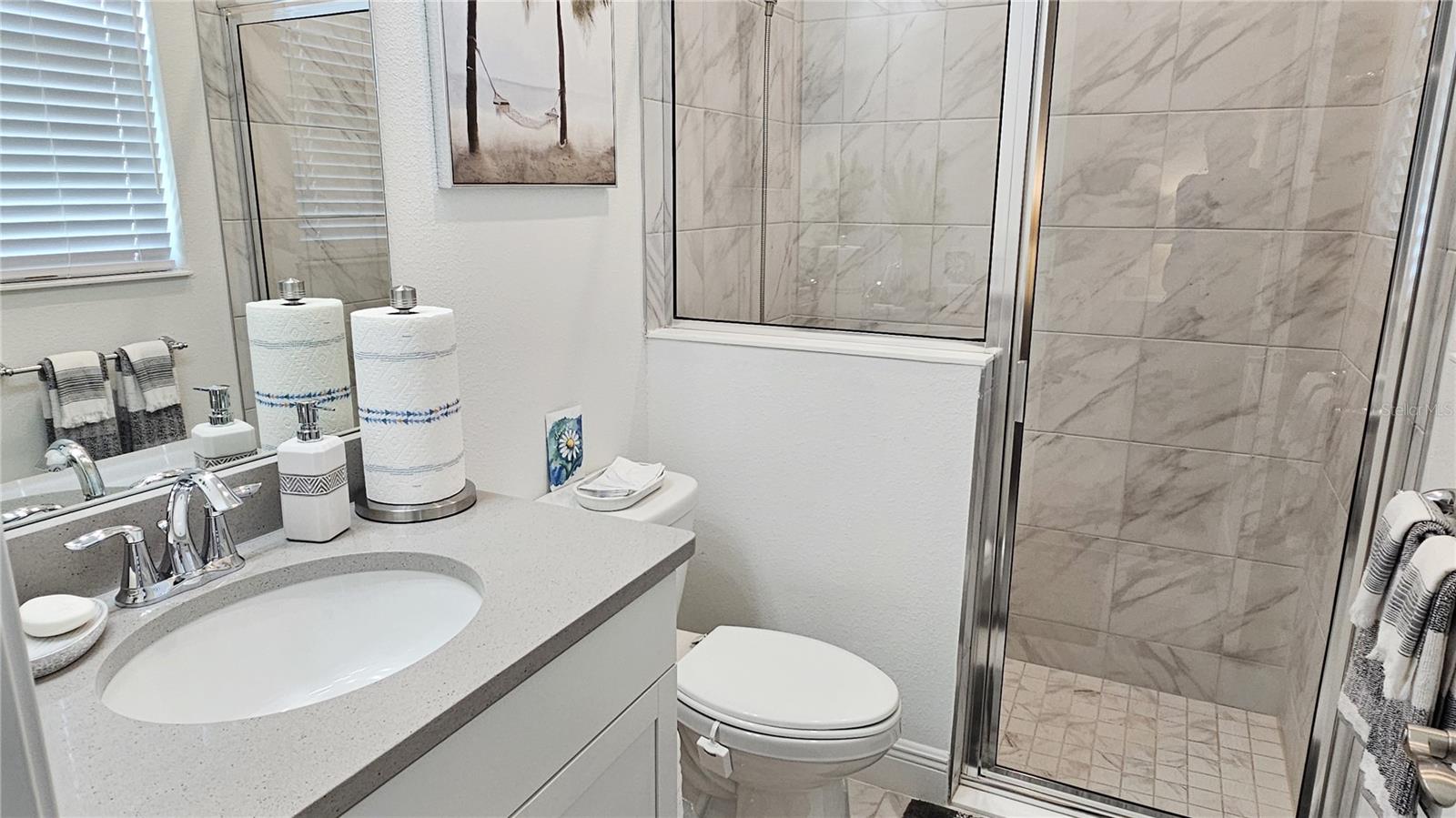 Image 49 of 86 For 4952 Surfside Circle