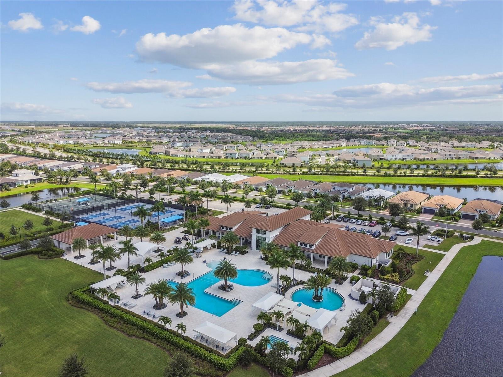 Image 84 of 86 For 4952 Surfside Circle