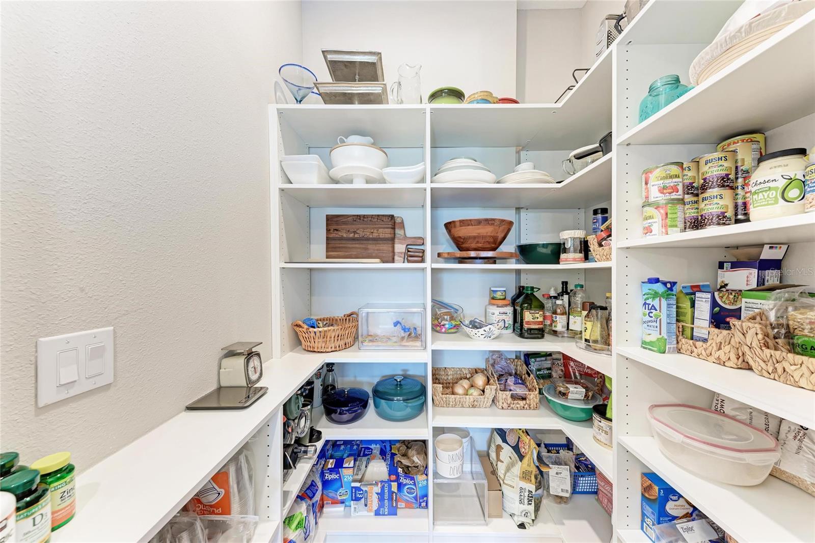 Image 20 of 95 For 2322 5th Street E