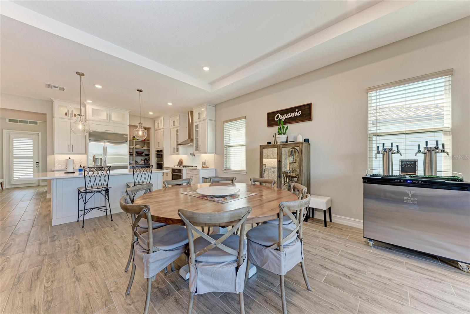 Image 23 of 95 For 2322 5th Street E