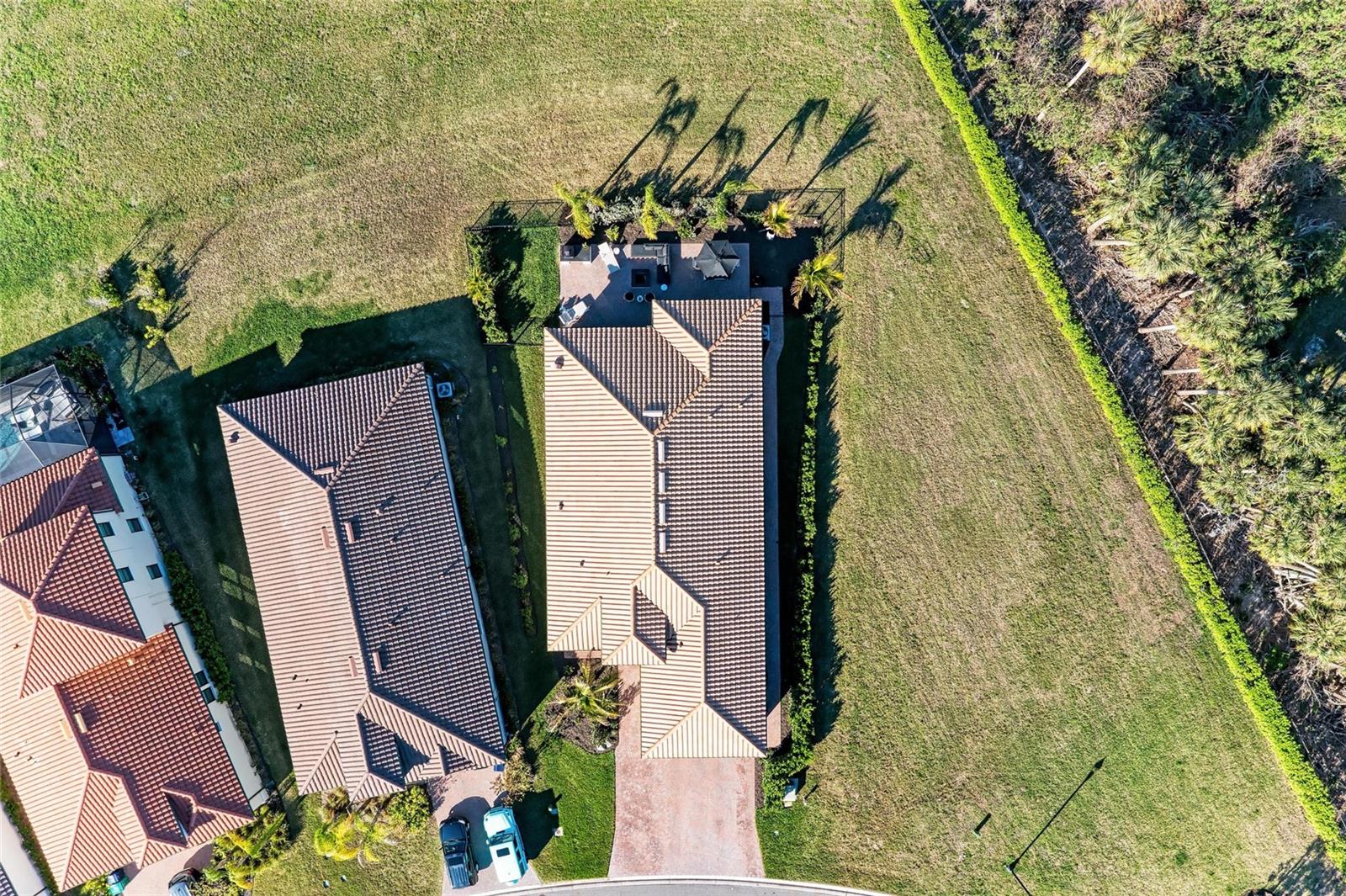 Image 65 of 95 For 2322 5th Street E