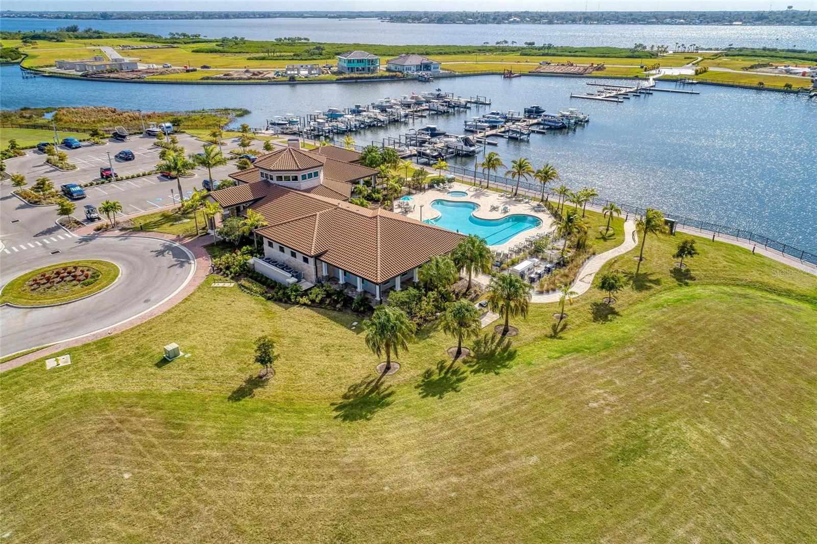 Image 84 of 95 For 2322 5th Street E