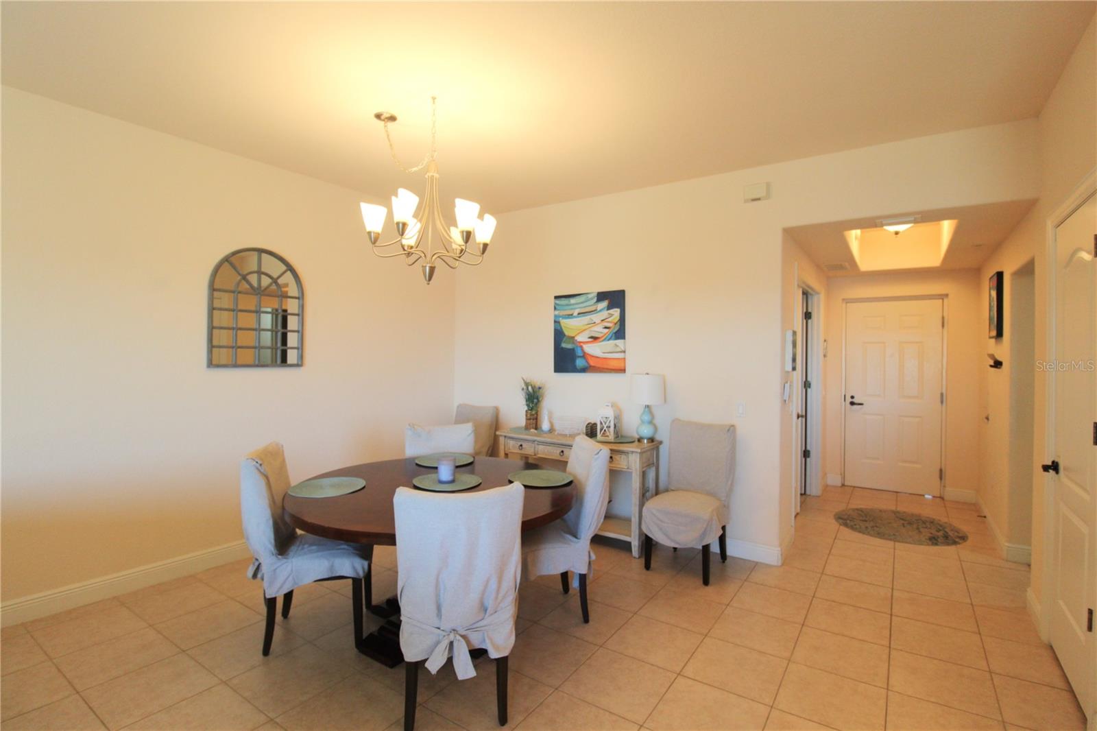 Image 3 of 28 For 501 Haben Boulevard 704