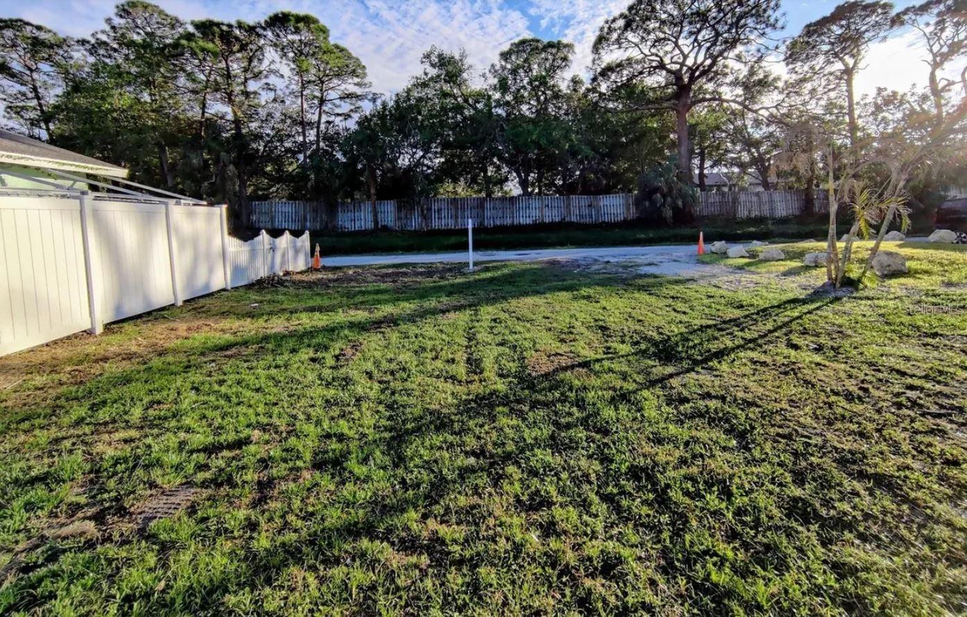 Image 4 of 12 For 0 Benson Street