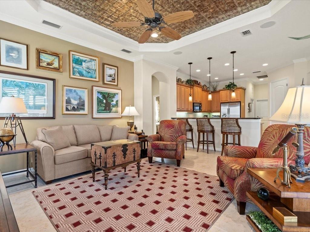 Image 22 of 95 For 13644 Brilliante Drive