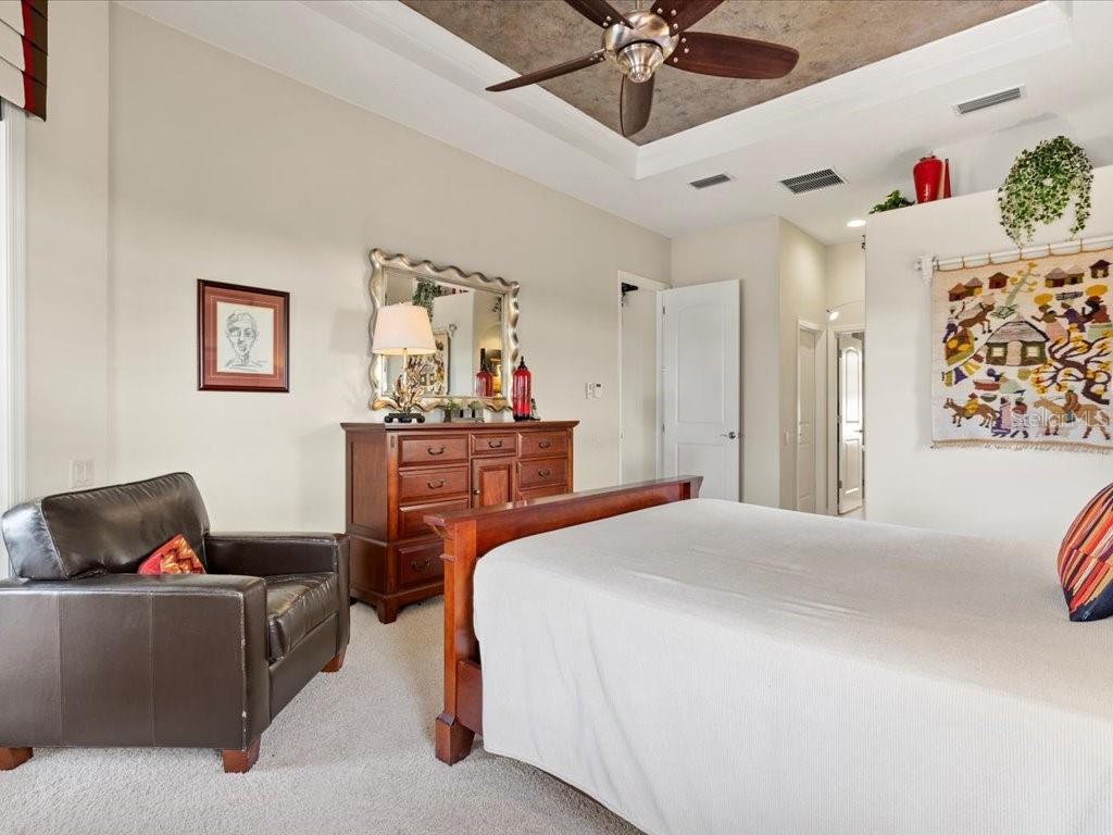 Image 25 of 95 For 13644 Brilliante Drive