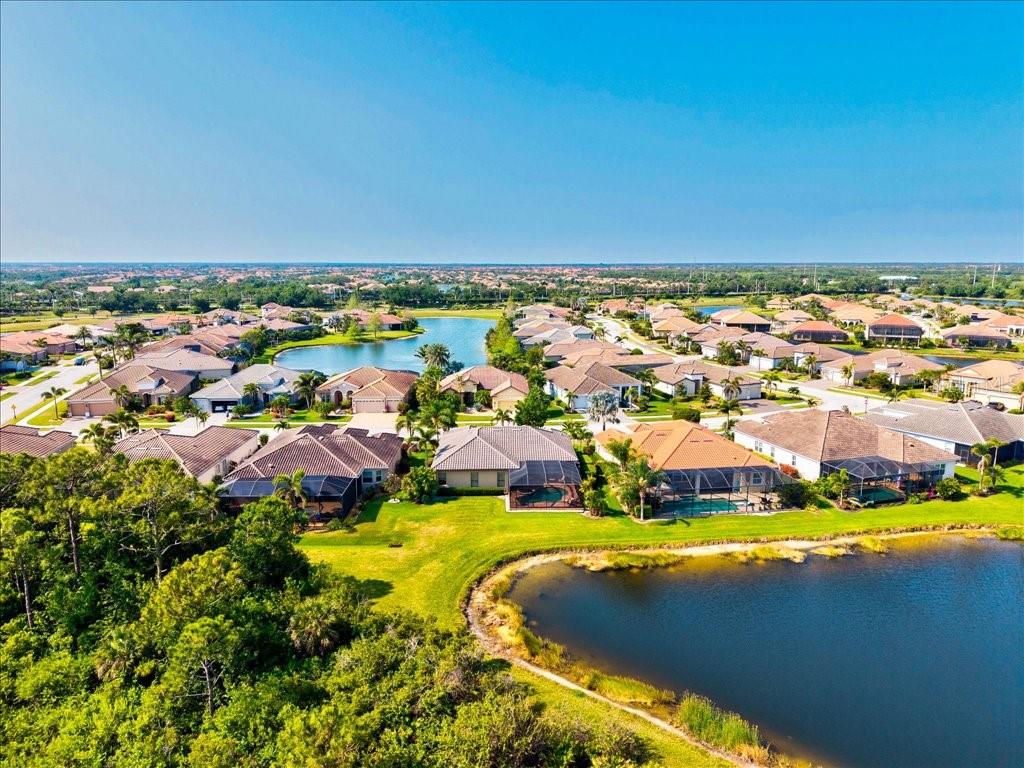 Image 53 of 95 For 13644 Brilliante Drive