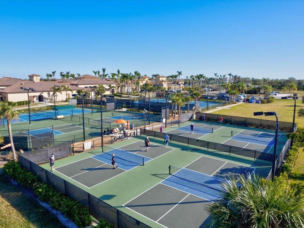 Image 74 of 95 For 13644 Brilliante Drive