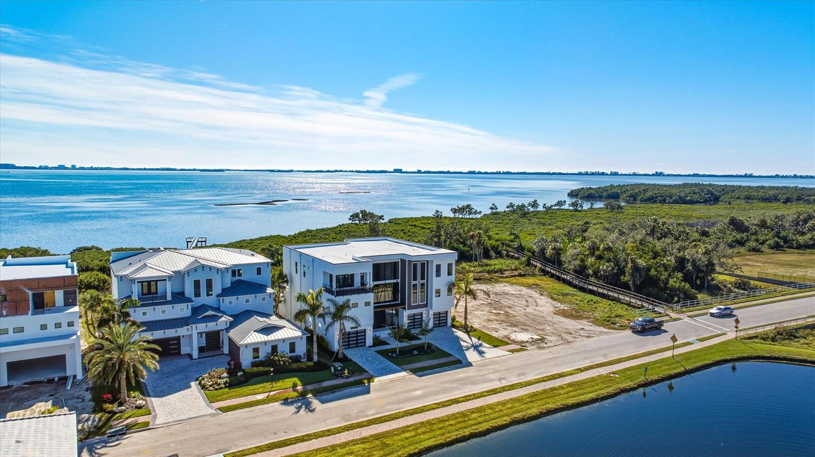 Image 25 of 99 For 5210 Inspiration Terrace