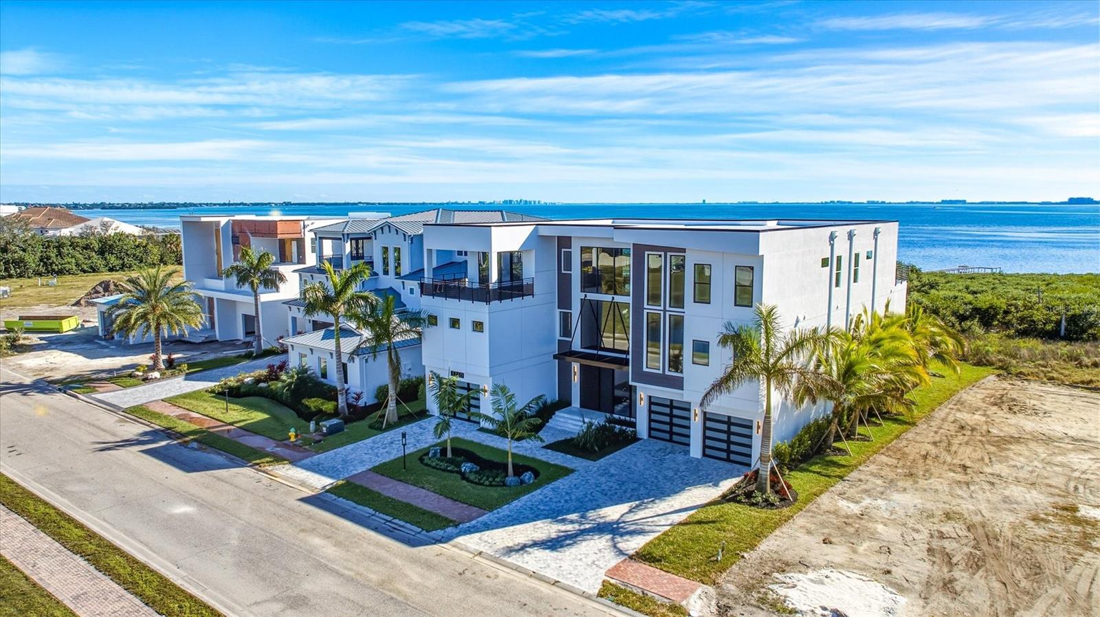 Image 27 of 99 For 5210 Inspiration Terrace