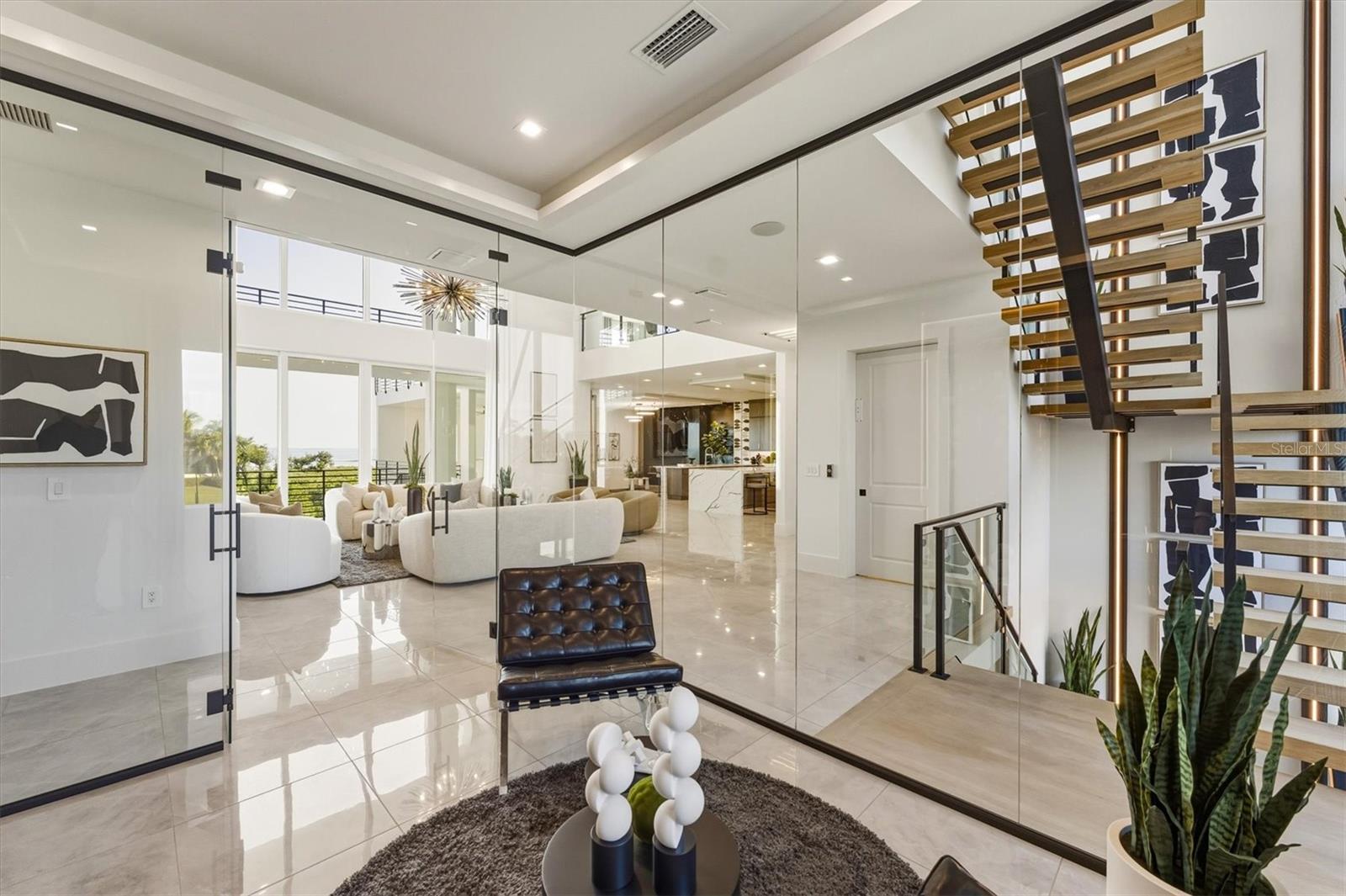 Image 36 of 99 For 5210 Inspiration Terrace