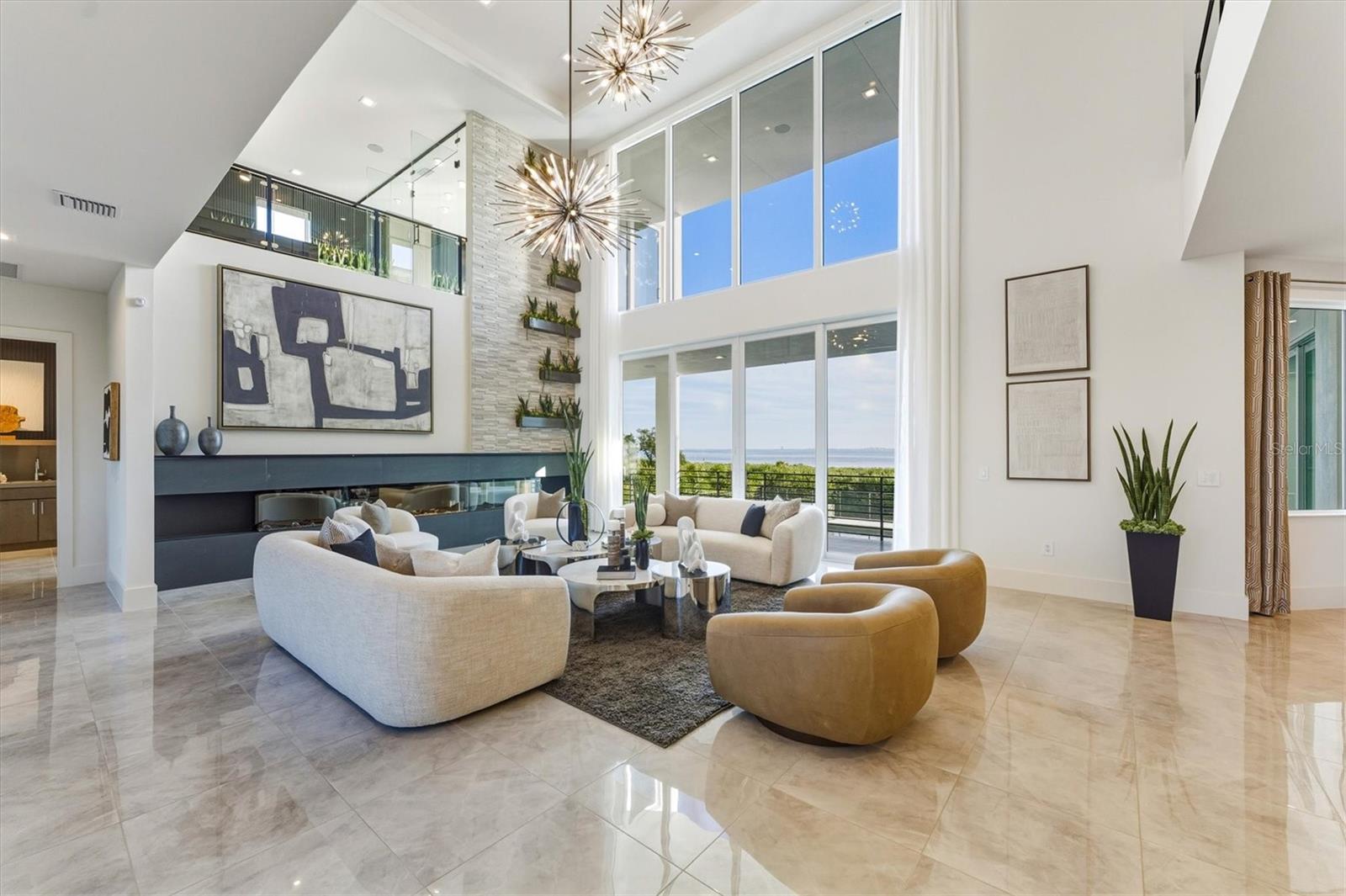 Image 40 of 99 For 5210 Inspiration Terrace