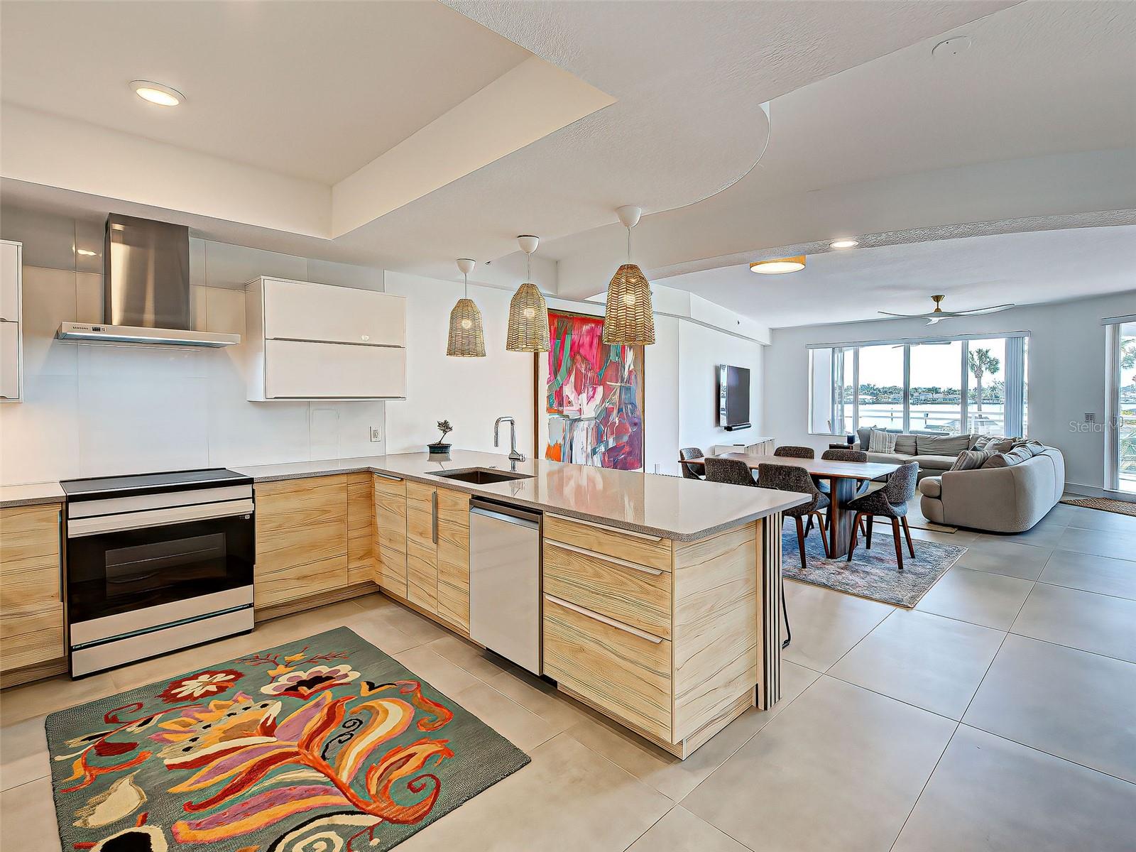 Image 18 of 65 For 516 Tamiami Trail S 201