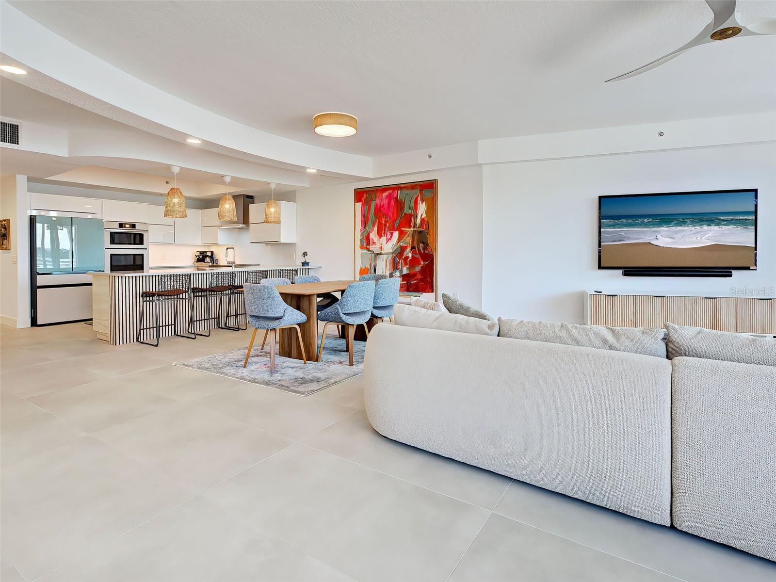 Image 27 of 65 For 516 Tamiami Trail S 201