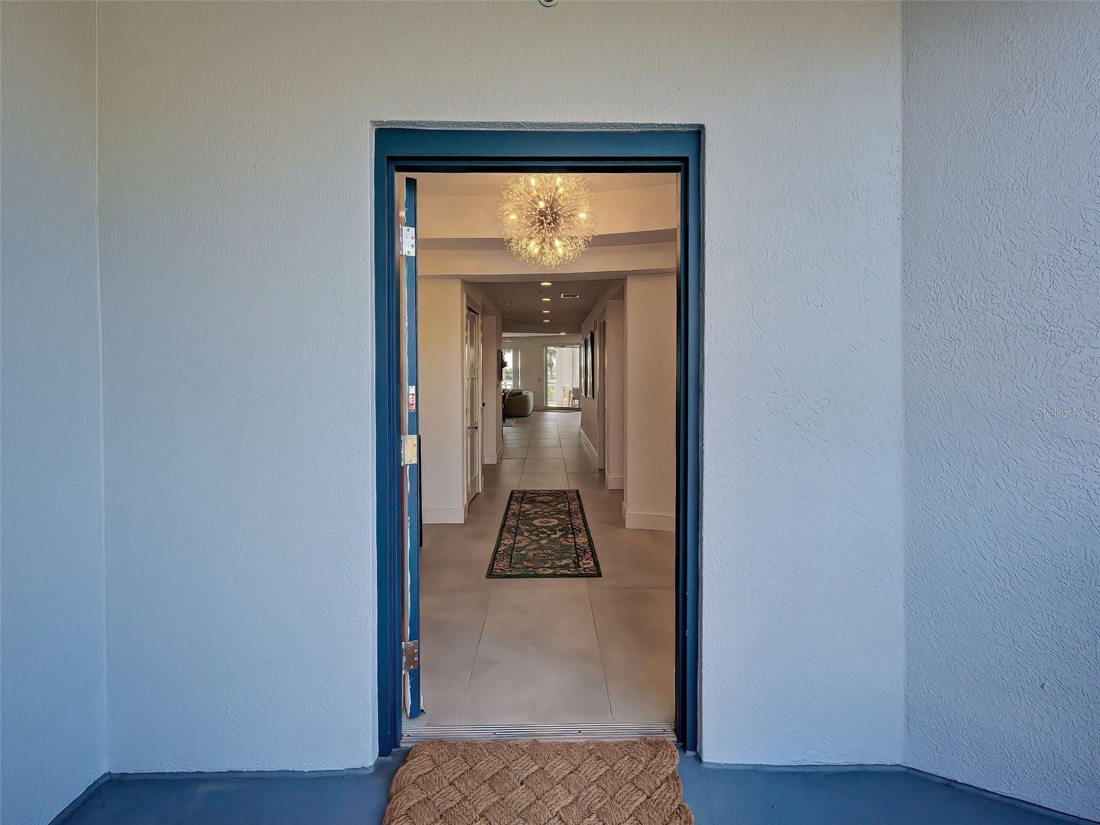 Image 3 of 65 For 516 Tamiami Trail S 201