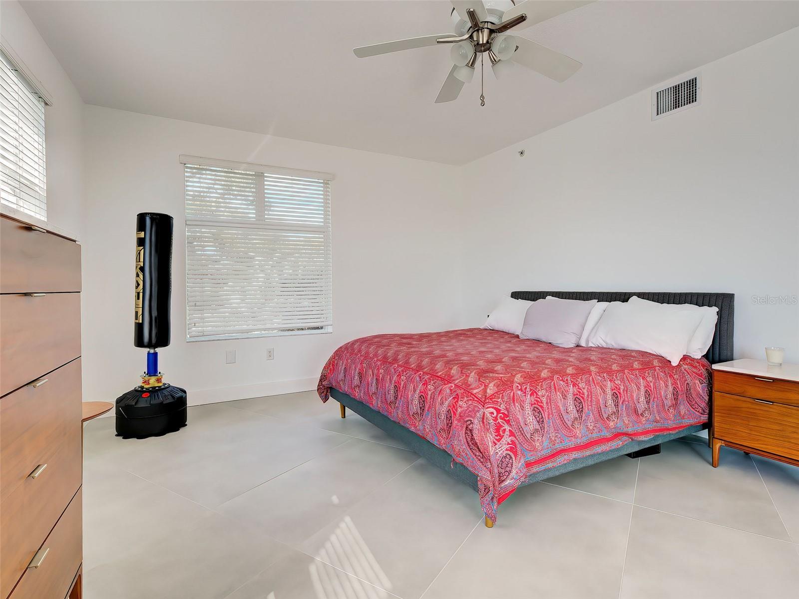 Image 31 of 65 For 516 Tamiami Trail S 201