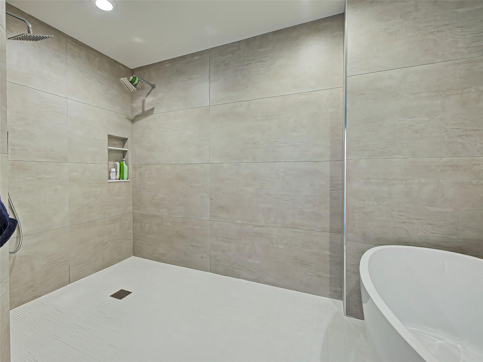 Image 37 of 65 For 516 Tamiami Trail S 201