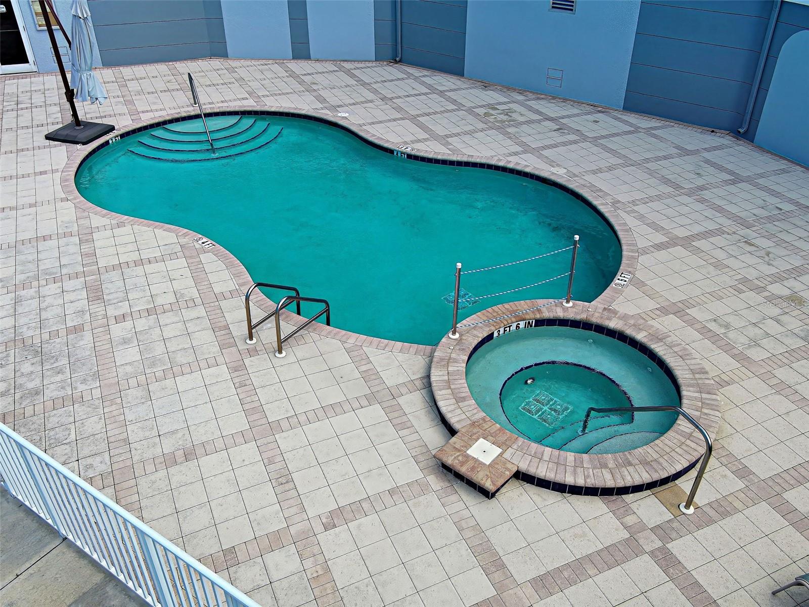 Image 54 of 65 For 516 Tamiami Trail S 201