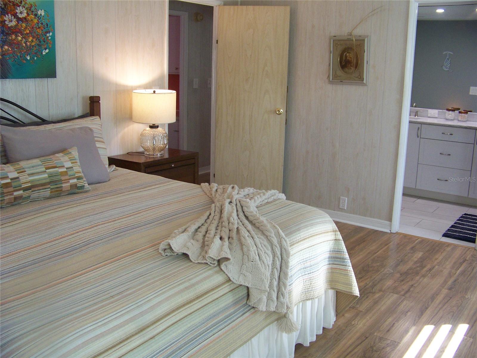 Image 26 of 51 For 15550 Burnt Store Road 62