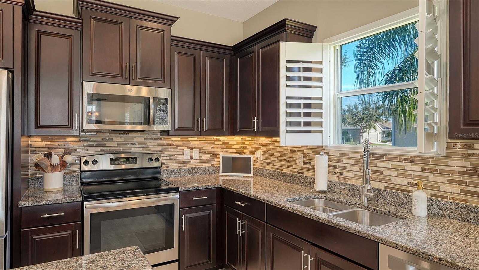 Image 9 of 42 For 1318 Westover Avenue