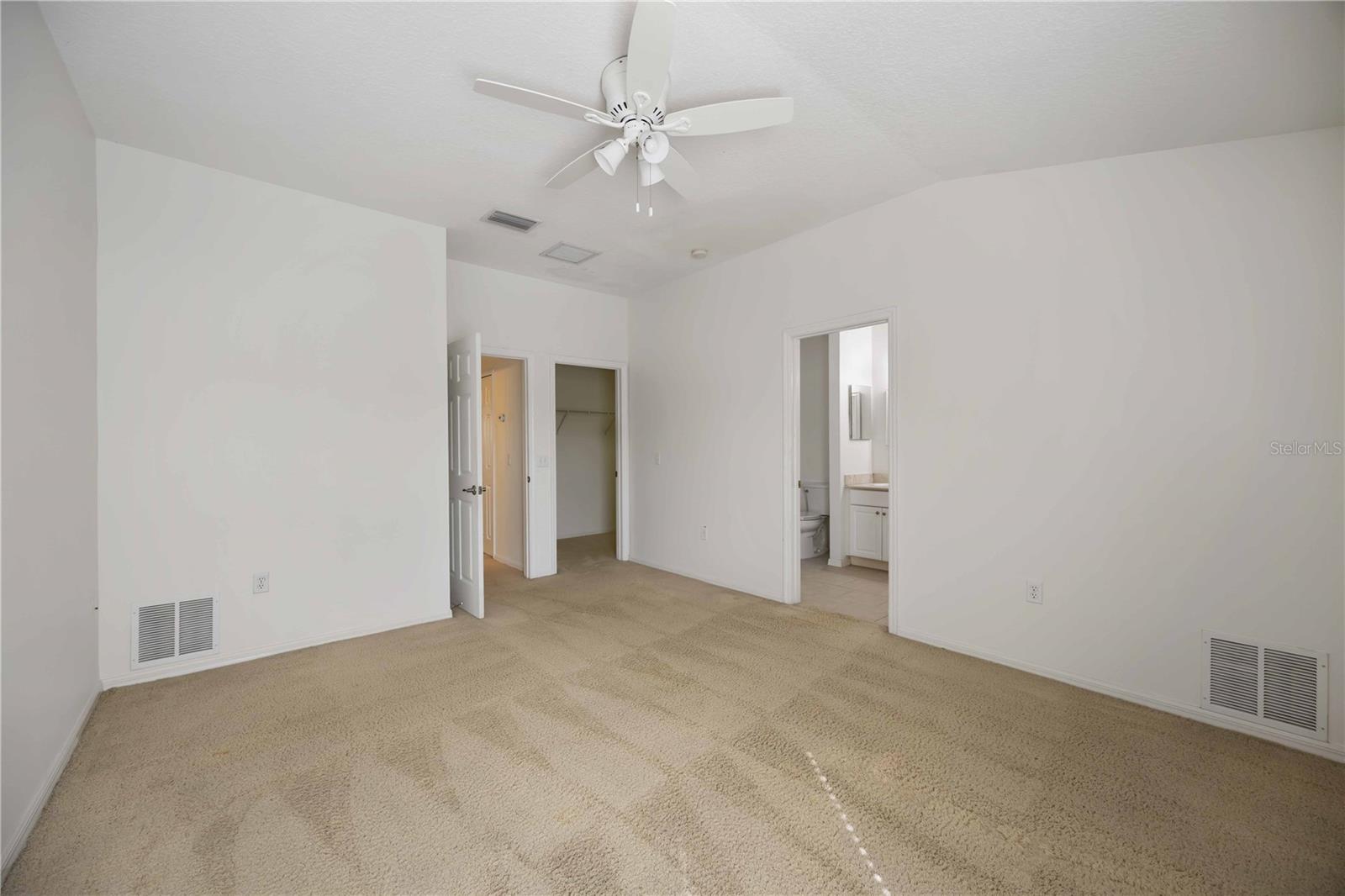 Image 19 of 39 For 14980 Skip Jack Loop