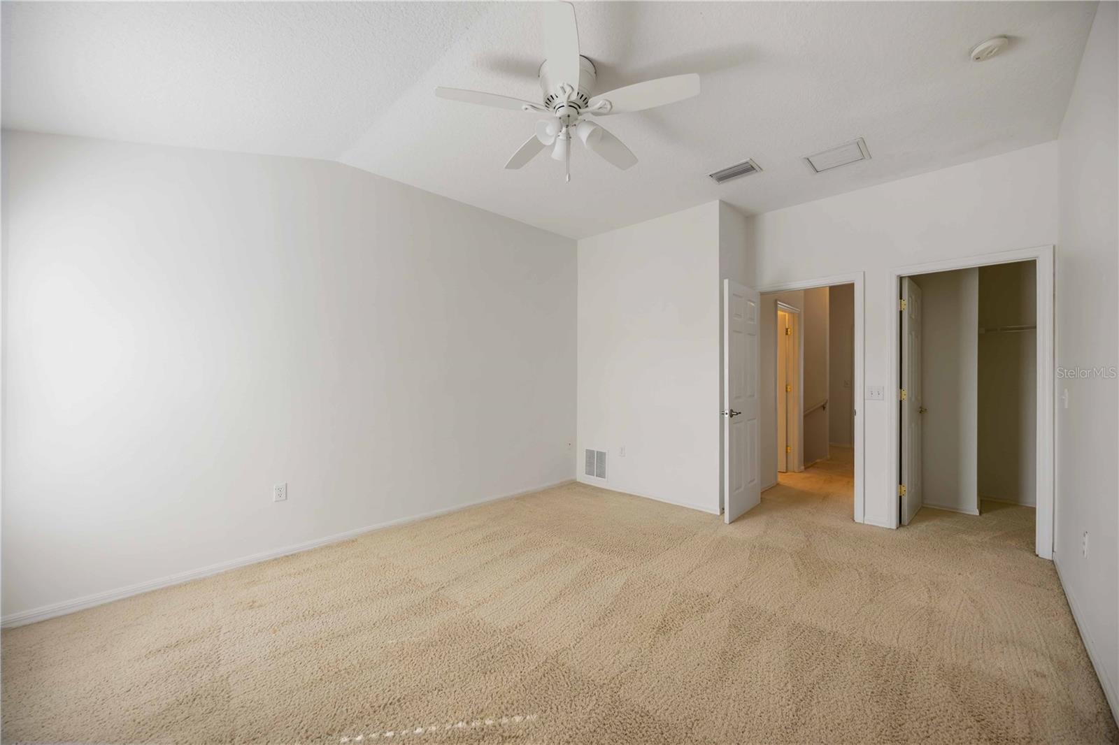 Image 20 of 39 For 14980 Skip Jack Loop