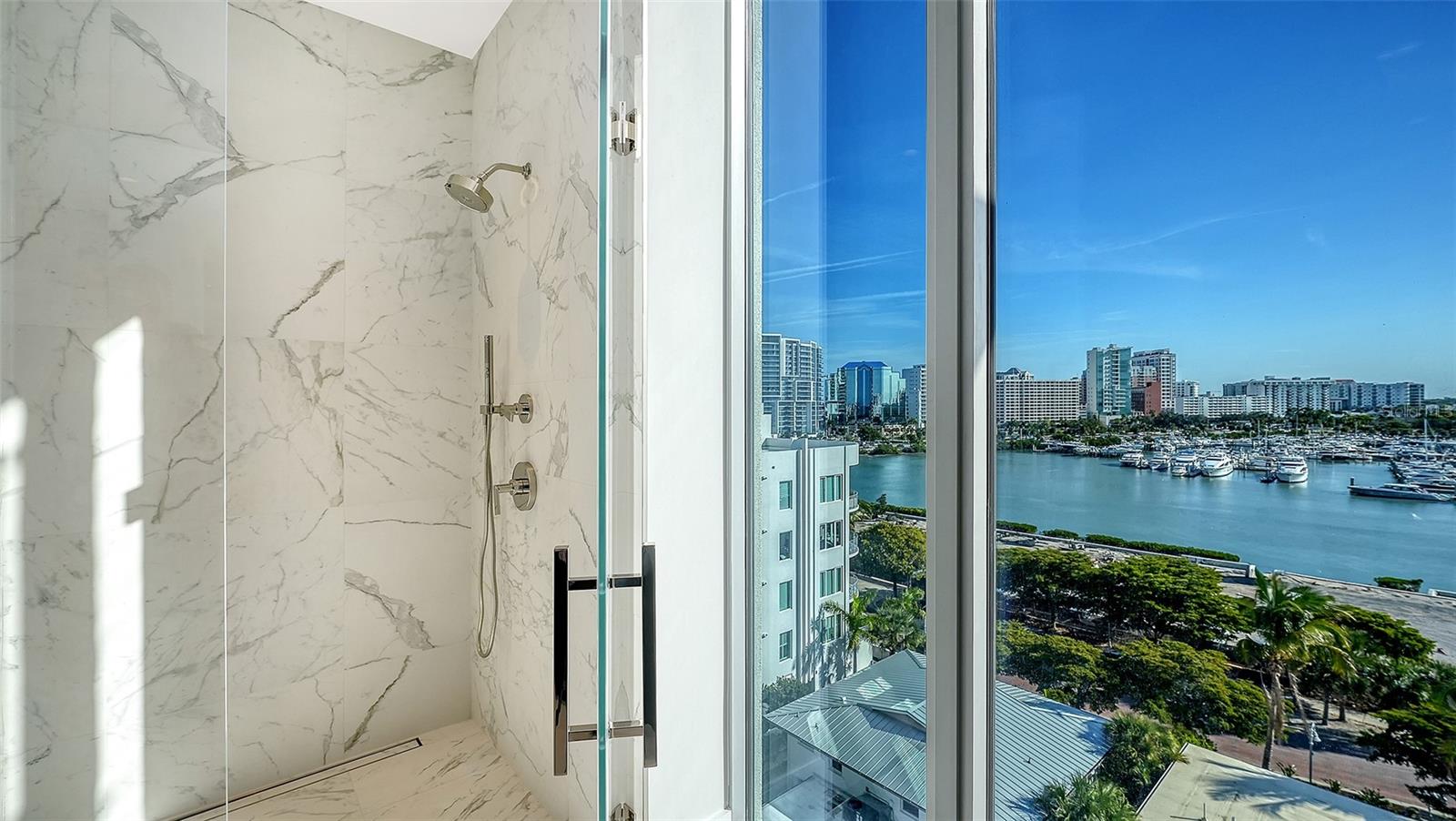 Image 15 of 39 For 253 Golden Gate Point 701