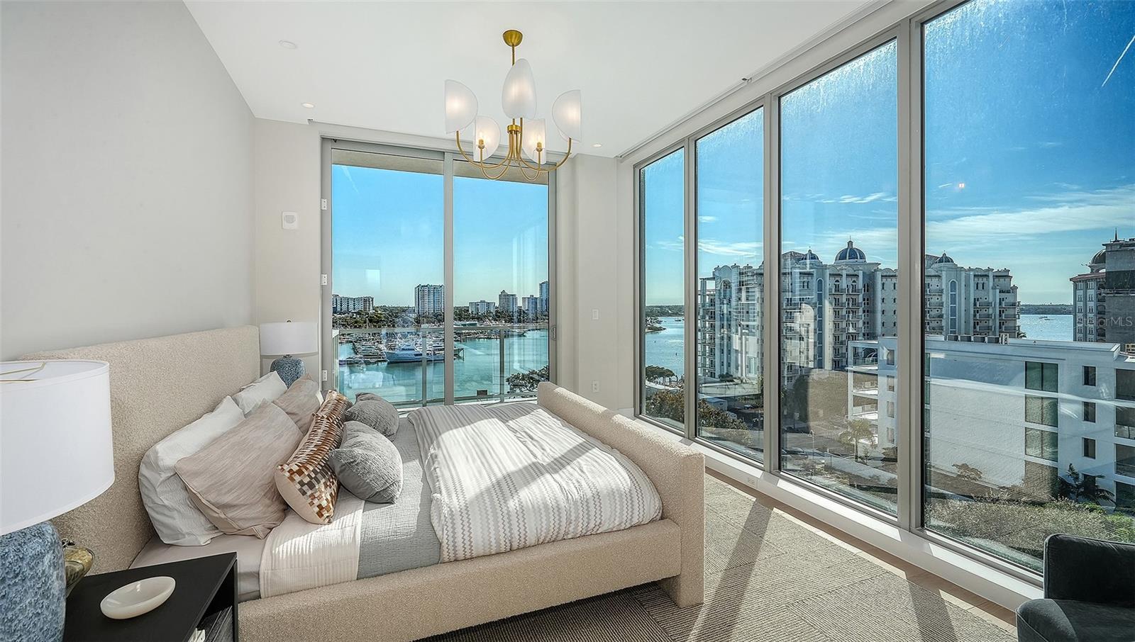 Image 9 of 39 For 253 Golden Gate Point 701