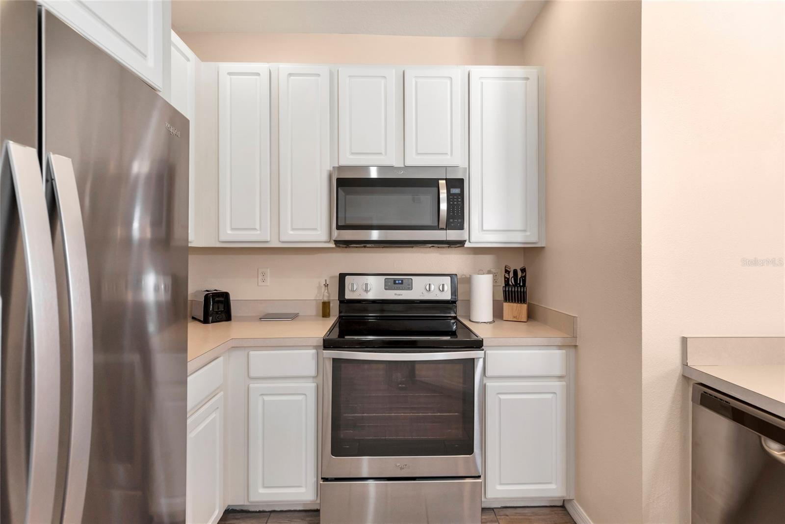 Image 12 of 28 For 4134 Via Piedra Circle 2-204