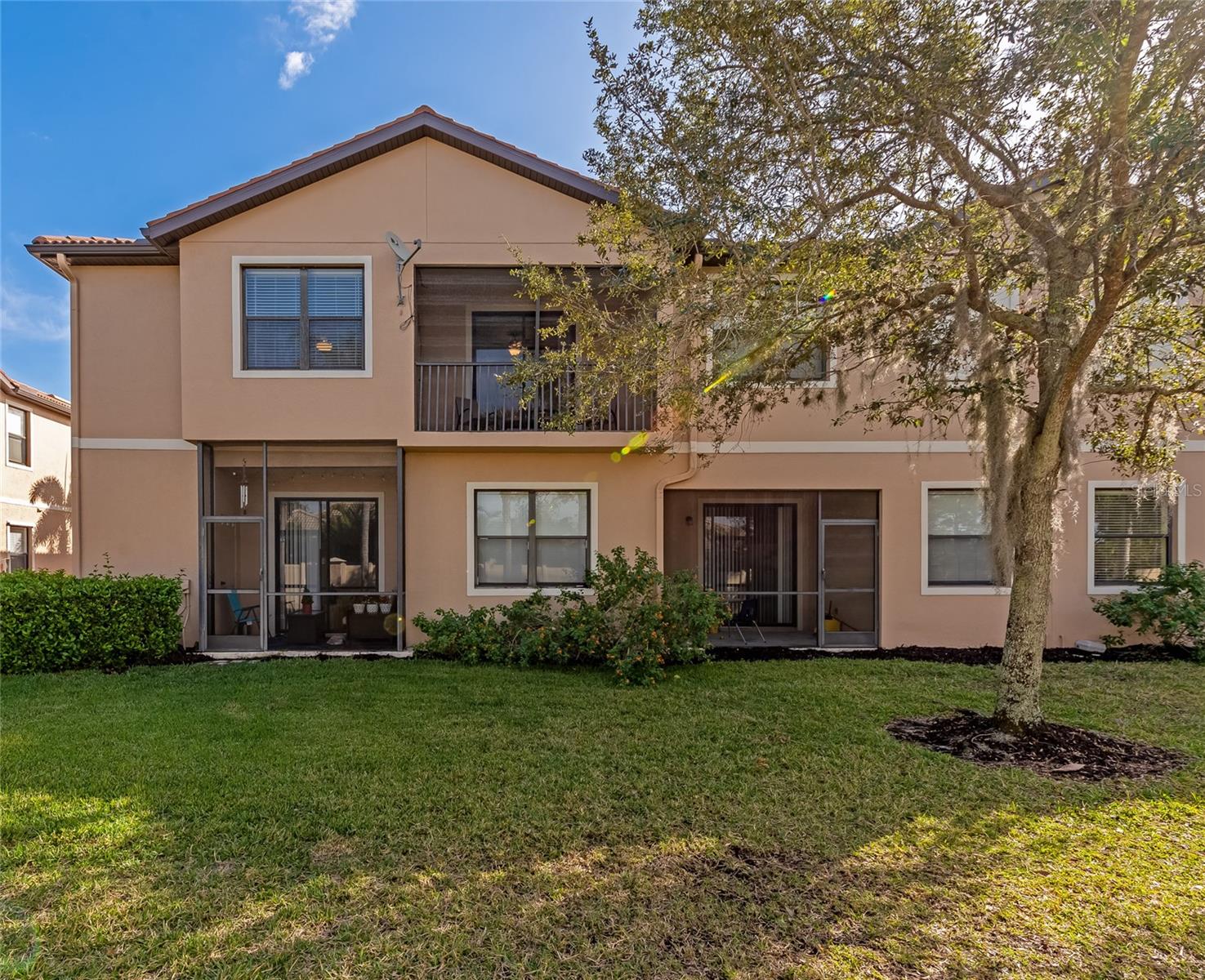 Image 3 of 28 For 4134 Via Piedra Circle 2-204