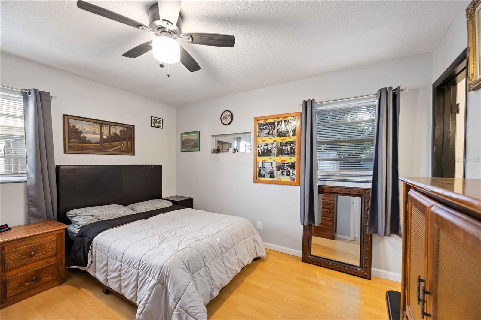 Image 15 of 30 For 6723 Washington Place