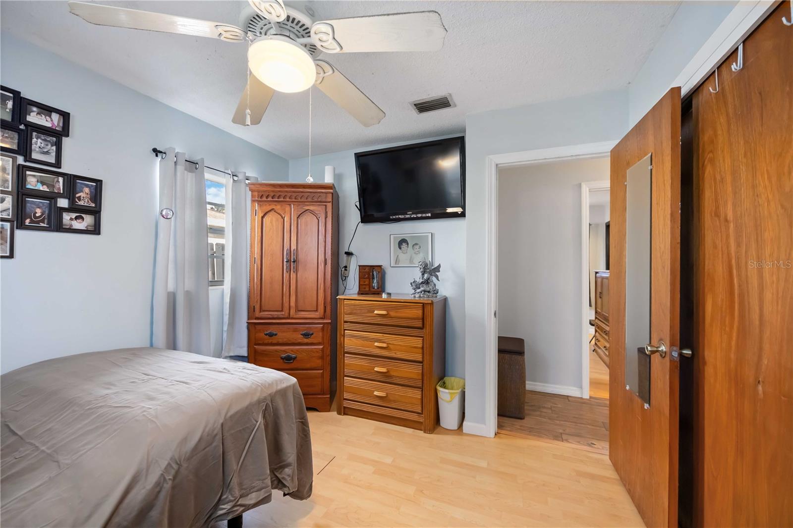 Image 21 of 30 For 6723 Washington Place