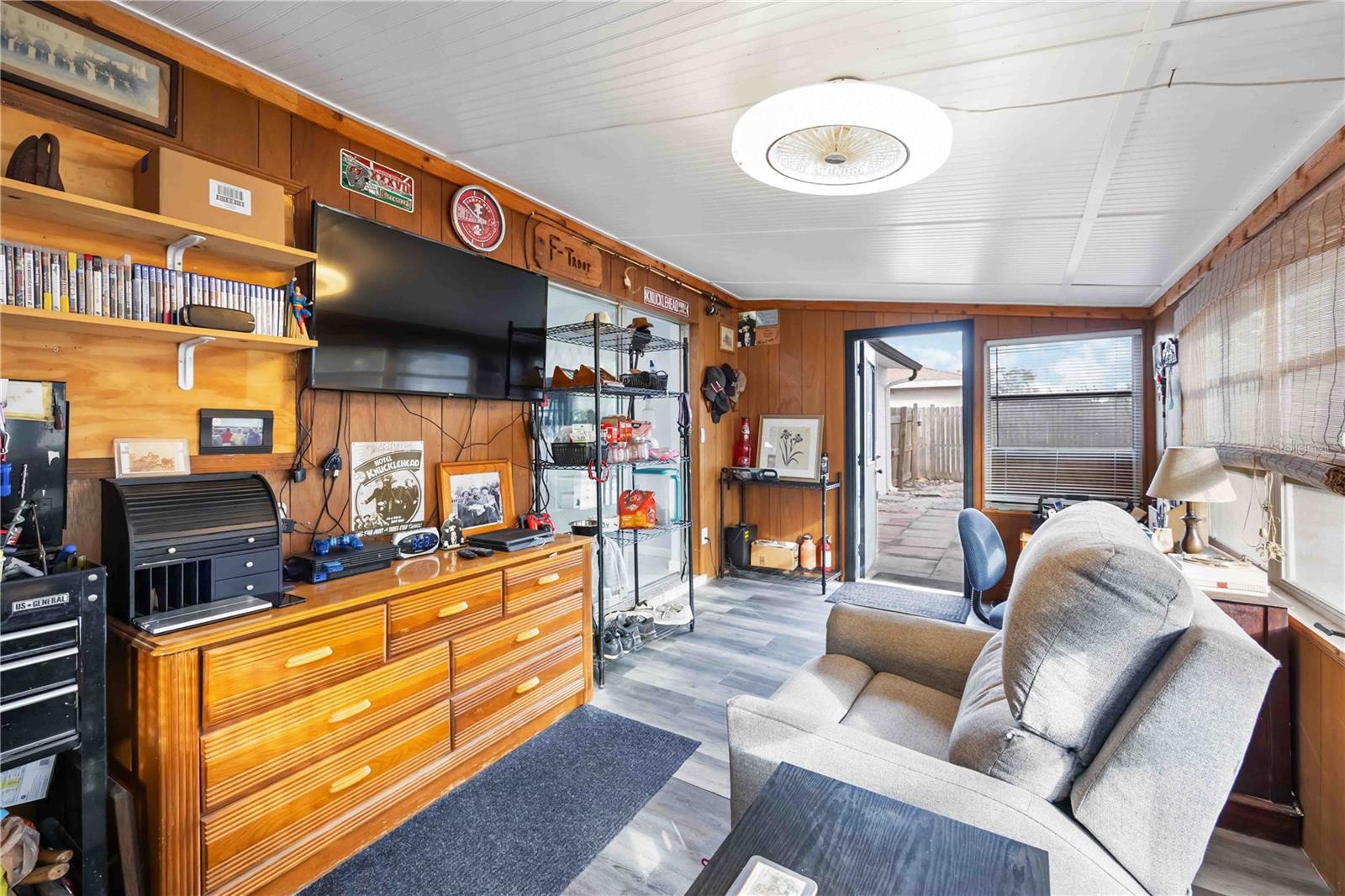 Image 23 of 30 For 6723 Washington Place