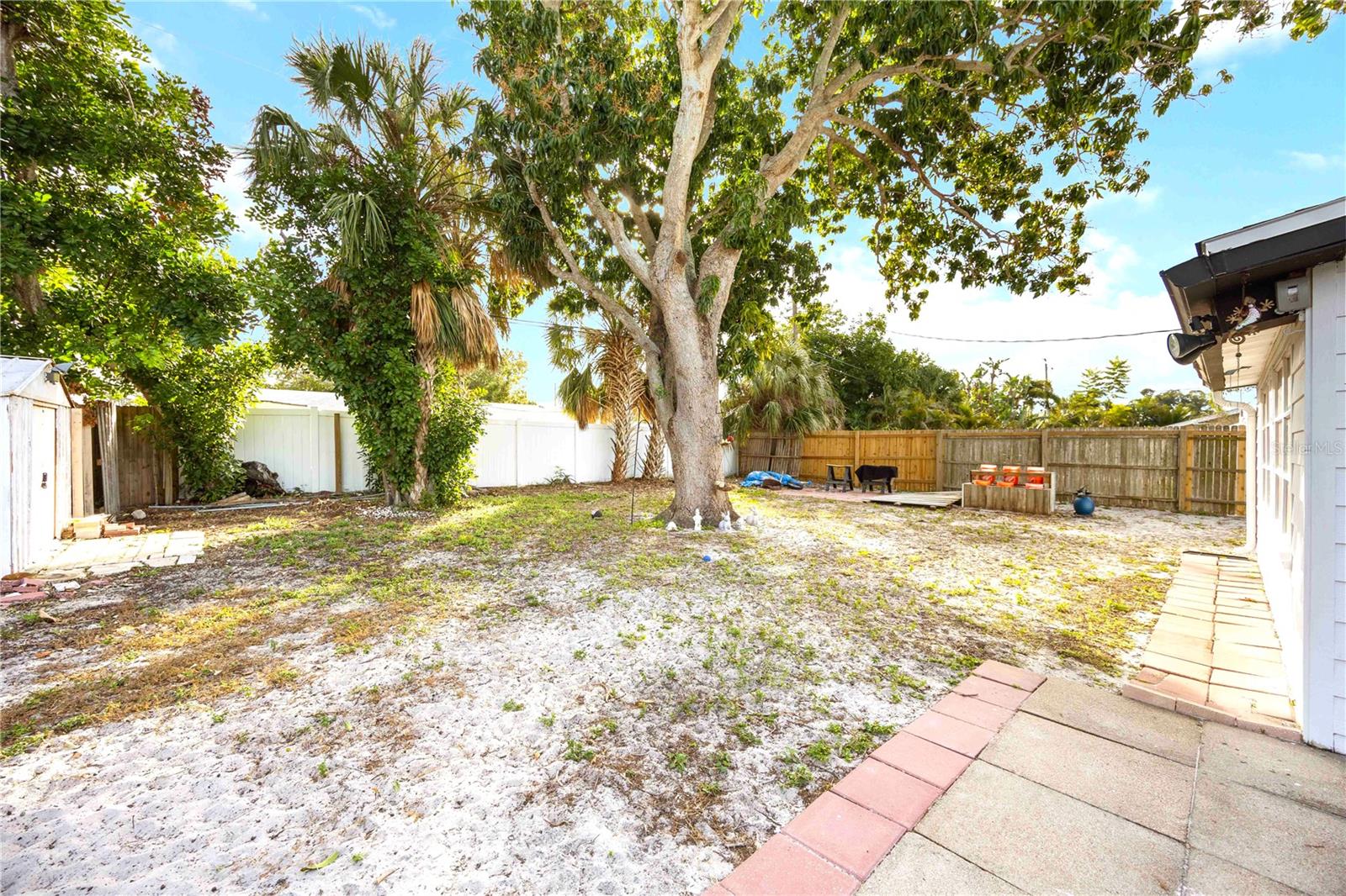 Image 25 of 30 For 6723 Washington Place