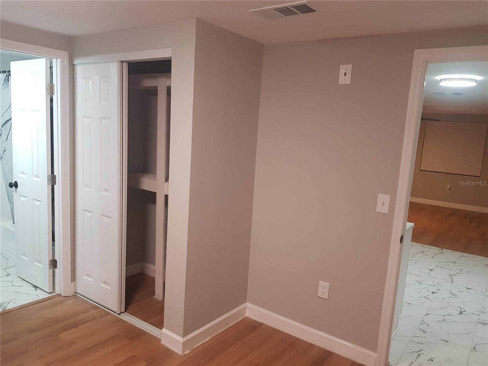 Image 23 of 42 For 311 58th Avenue E 311