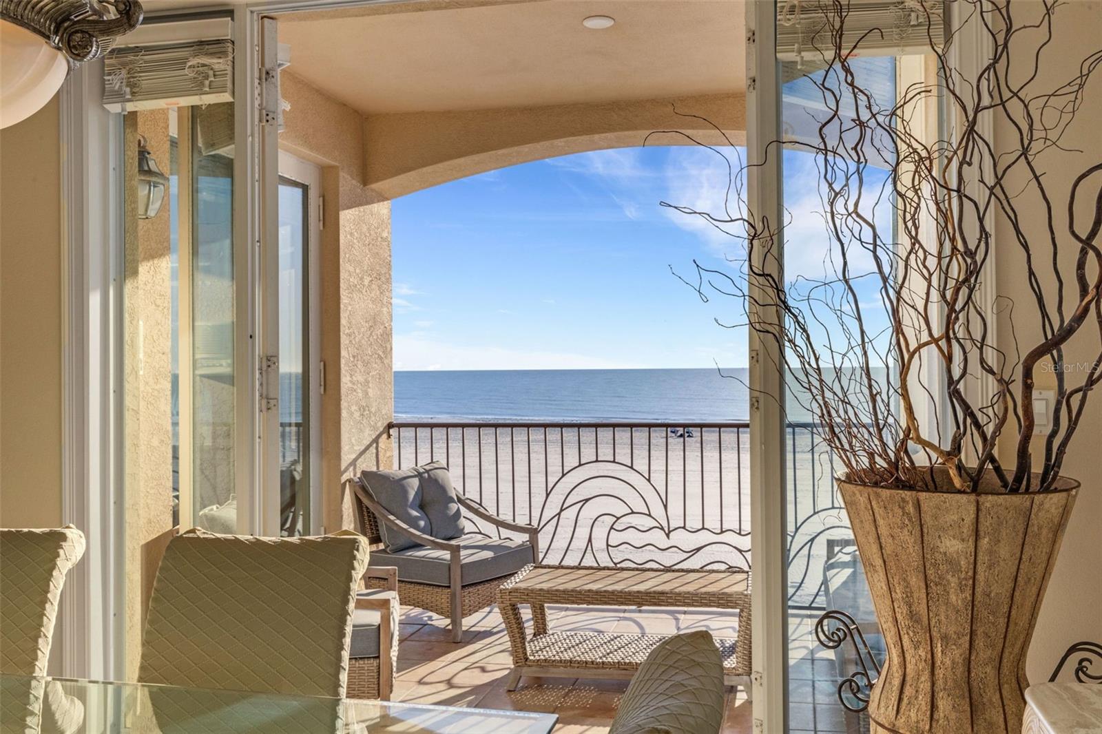 Image 14 of 71 For 13423 Gulf Lane