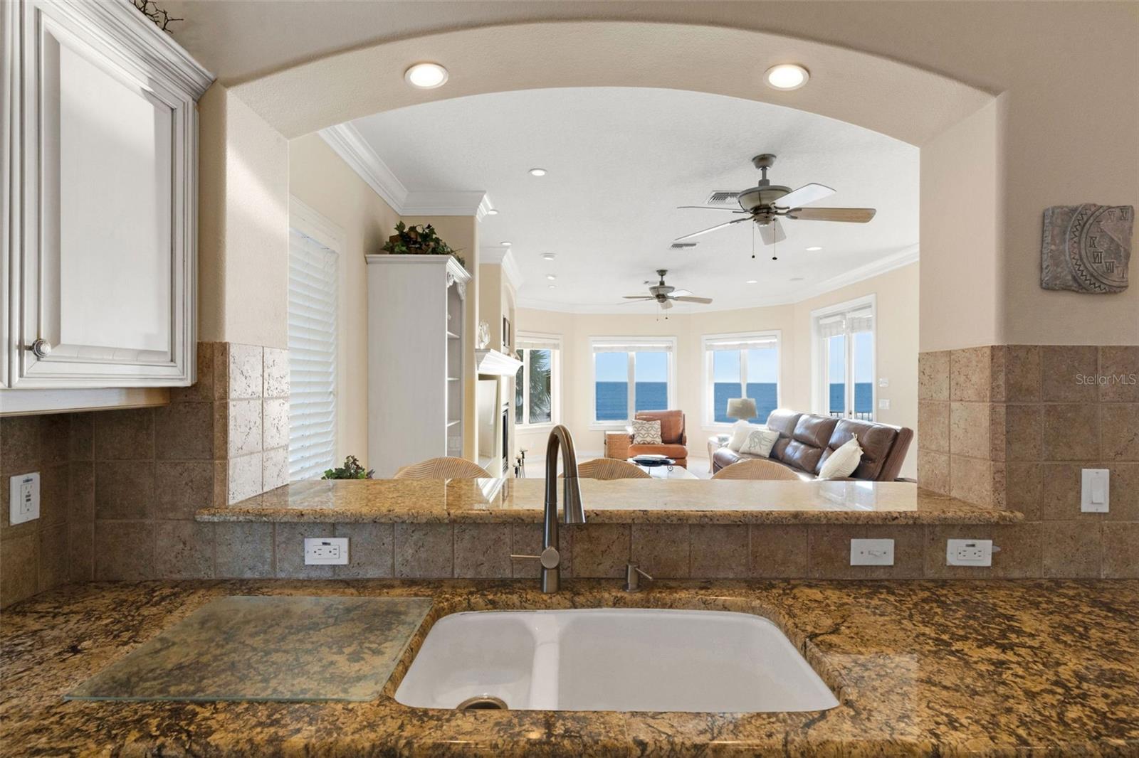 Image 15 of 71 For 13423 Gulf Lane