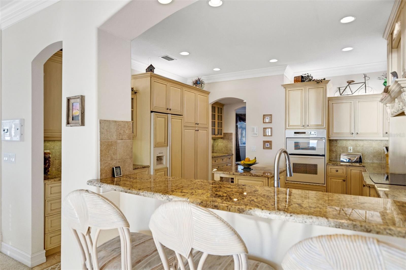 Image 16 of 71 For 13423 Gulf Lane