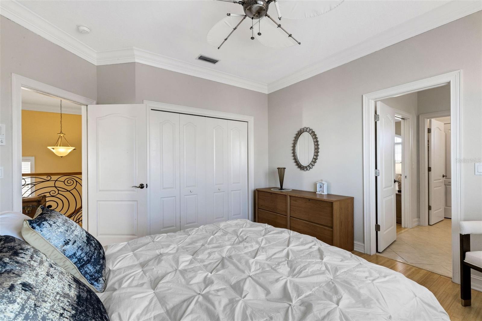 Image 47 of 71 For 13423 Gulf Lane