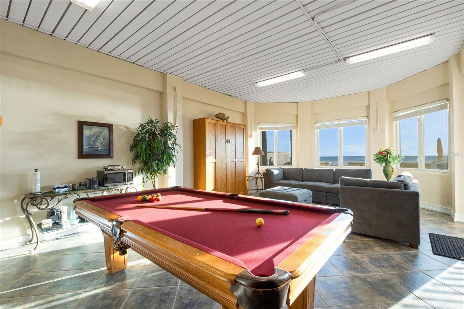 Image 62 of 71 For 13423 Gulf Lane