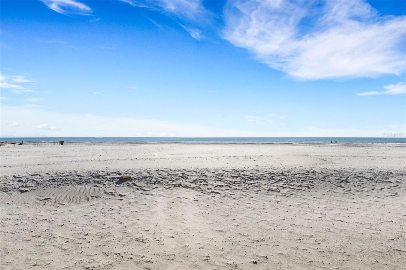 Image 64 of 71 For 13423 Gulf Lane