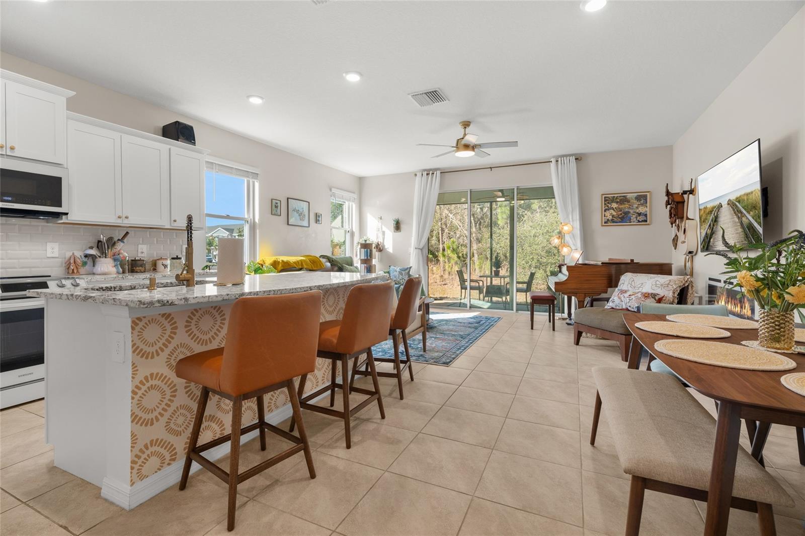 Image 4 of 37 For 6500 Calypso Coral Lane