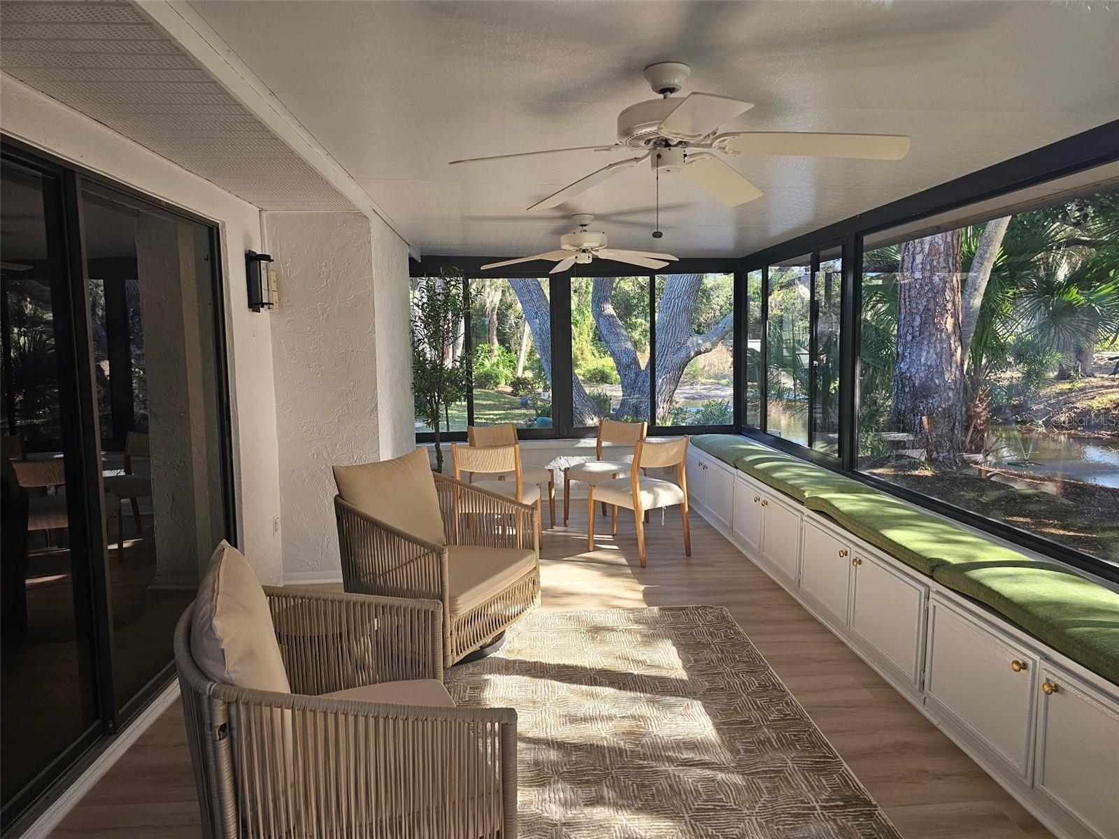 Image 8 of 57 For 4408 La Jolla Drive 19a