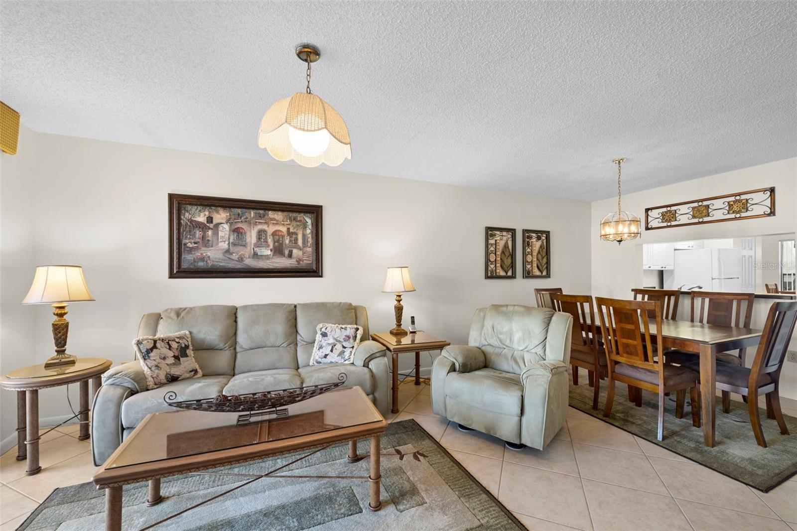 Image 11 of 35 For 4310 46 Ave Avenue W 103