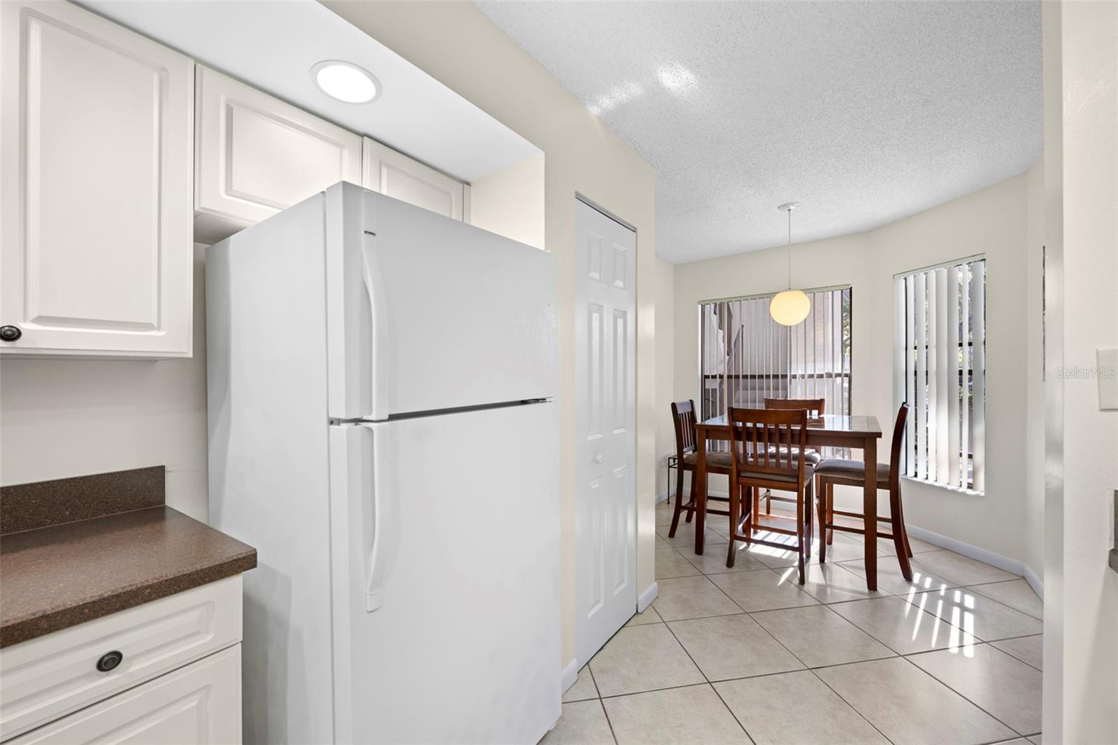 Image 19 of 35 For 4310 46 Ave Avenue W 103